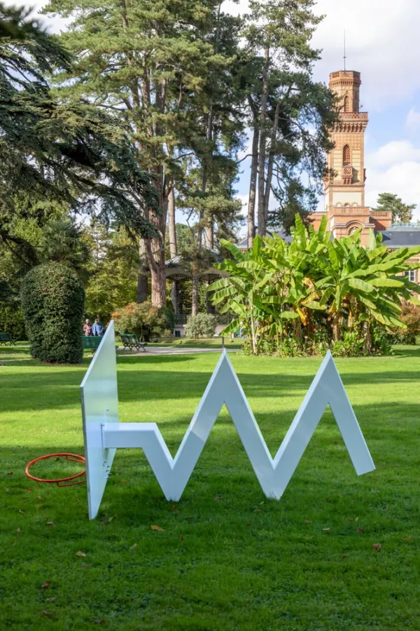 © Jacques Julien et galerie PARIS-B. Collection Domaine départemental de Chamarande. Photo Valérie Servant