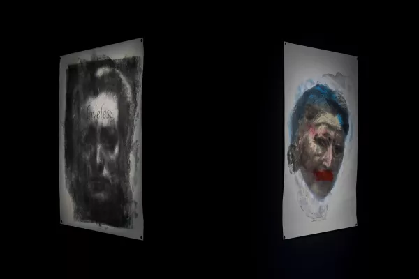 " - Jean-Luc Verna, vous n'êtes pas un peu beaucoup maquillé?- Non"? Exposition du 08 .02 au 7.10.2023. ©Jean-Luc Verna, galerie Air de Paris, galerie Ceysson et Bénétière, galerie Espace à vendre. Photos © Valérie Servant.