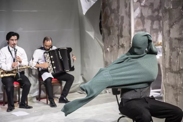 ©JeanLouis Fernandez