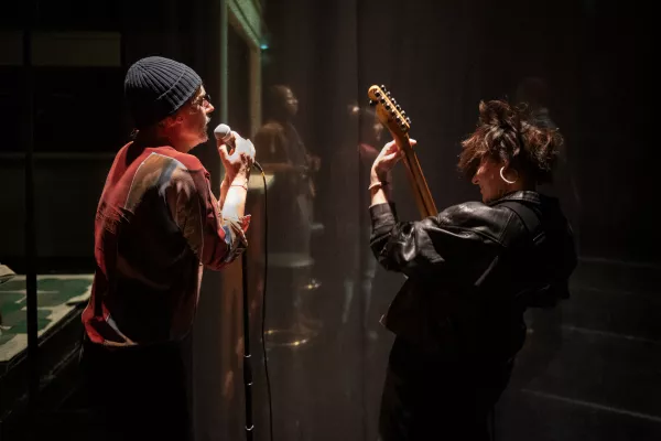 Visuel du spectacle Sans suite un air de roman, chant et musique