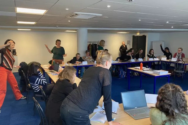 Formation médiation en direction des adolescents