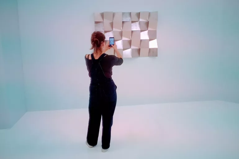  Conférence de Julie Martin "Des artistes face aux flux des images"  