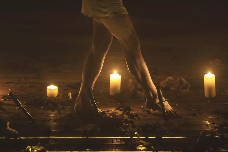 Visite tactile - spectacle de cirque Oraison