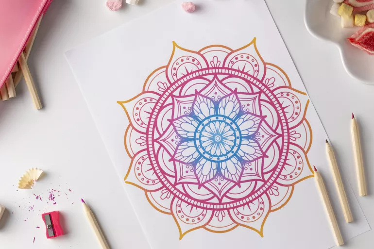 MANDALAS DE COULEURS