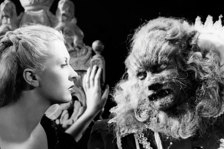 LA BELLE ET LA BÊTE 
