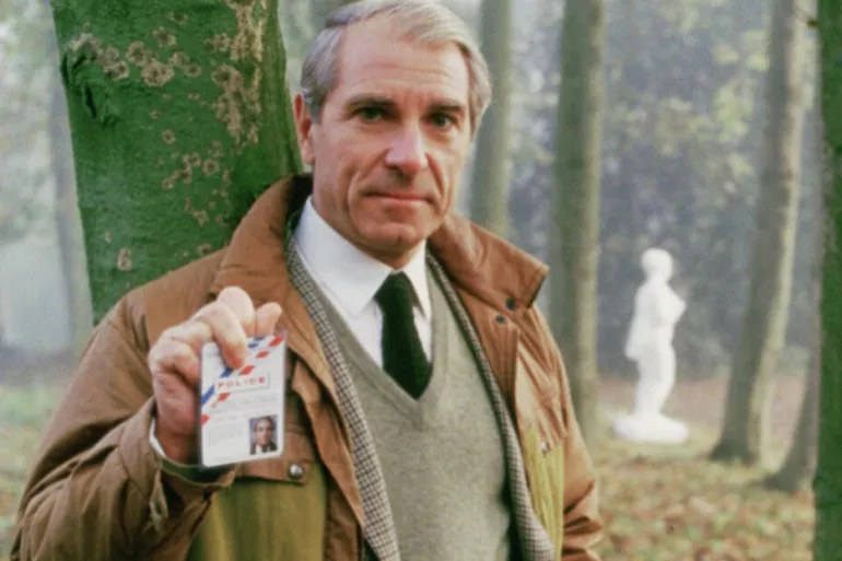 DÎNER AVEC L'INSPECTEUR LAVARDIN