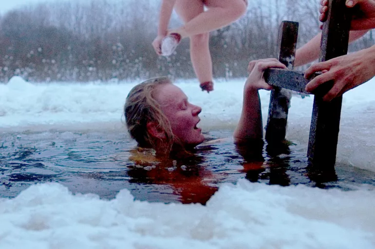 smoke sauna sisterhood