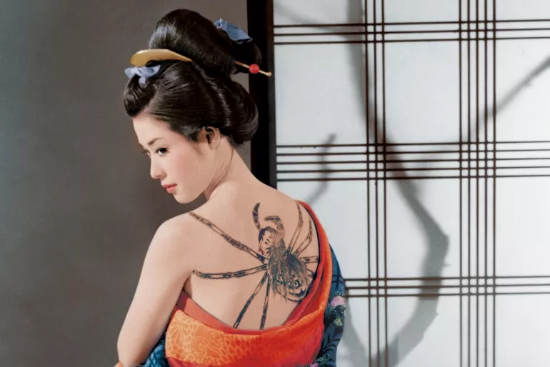 TATOUAGE + L'ANGE ROUGE