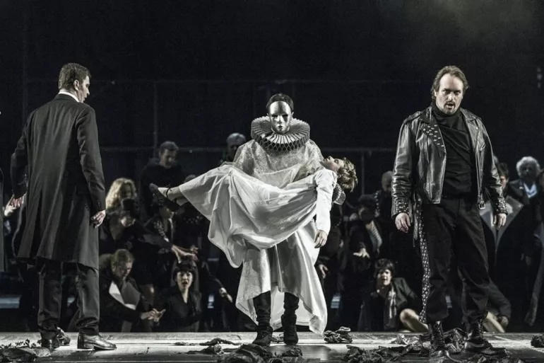 MACBETH